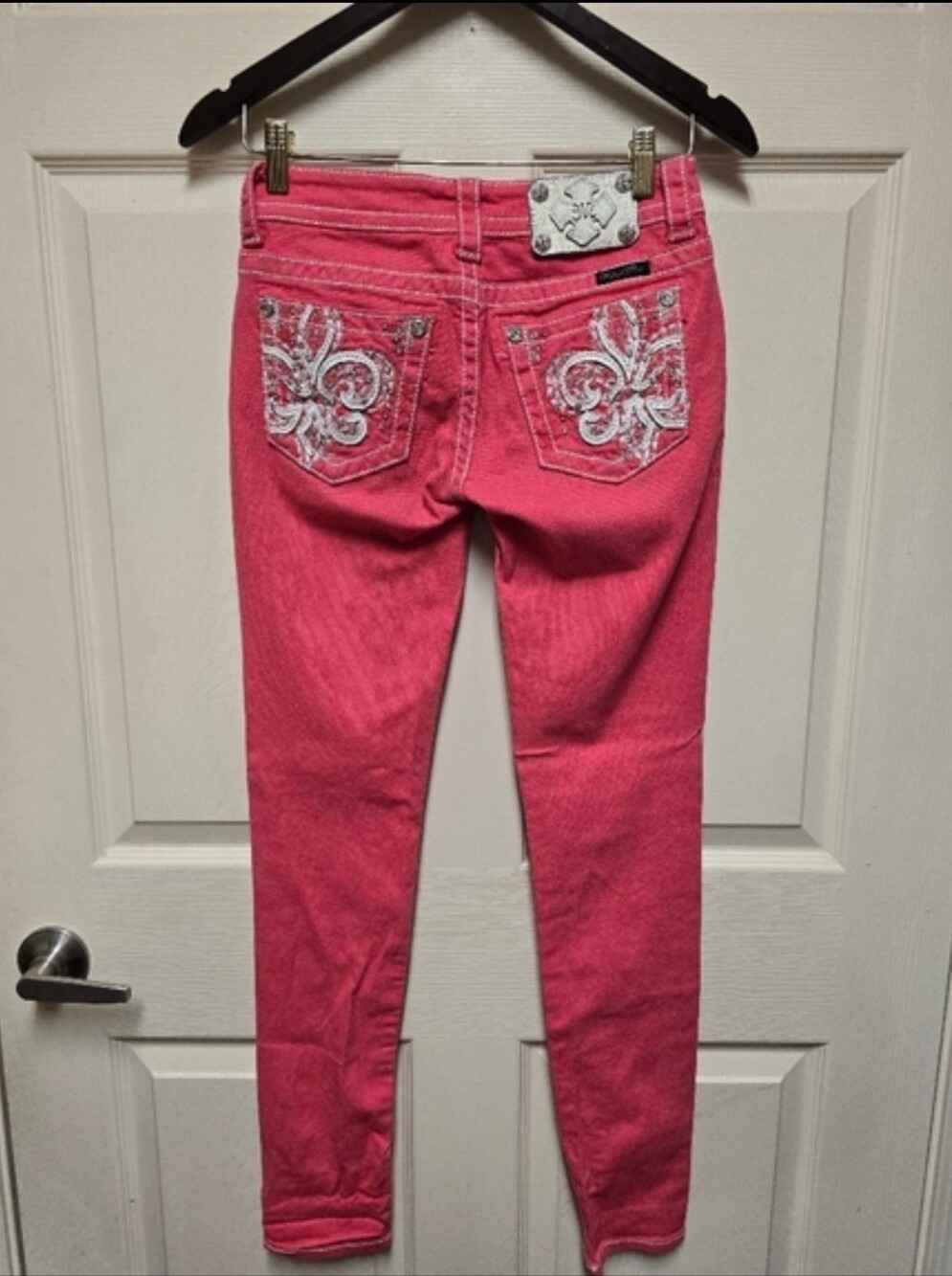 Buckle Miss Me Jean Hot Punch Fleur de Lis Leather Inserts Skinny 25 X 31